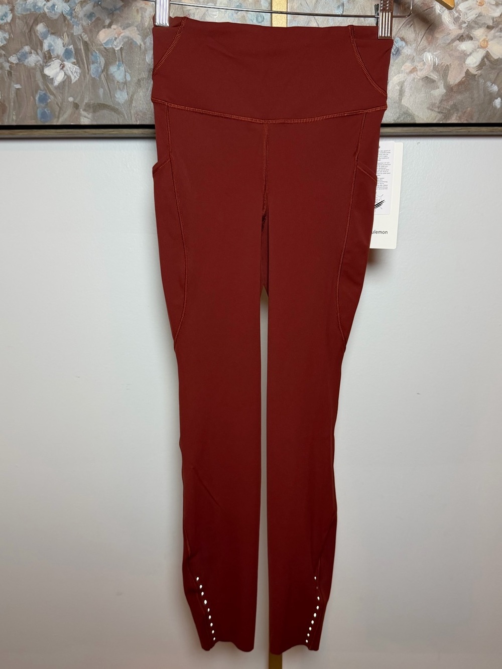 Lululemon Fast & Free HR Tight 25” Pockets in Cranberry Charm Size 4 NWT